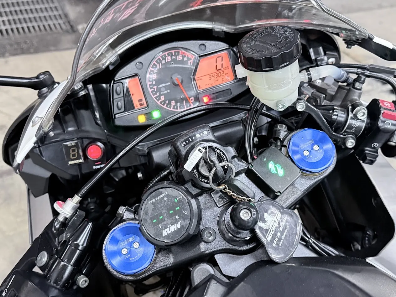 15＂ HONDA CBR600RR