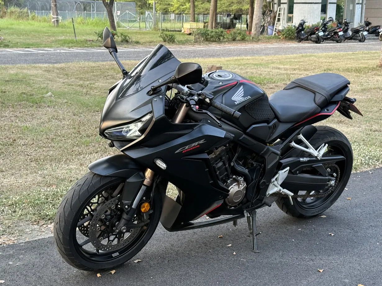 19＂ HONDA CBR650R