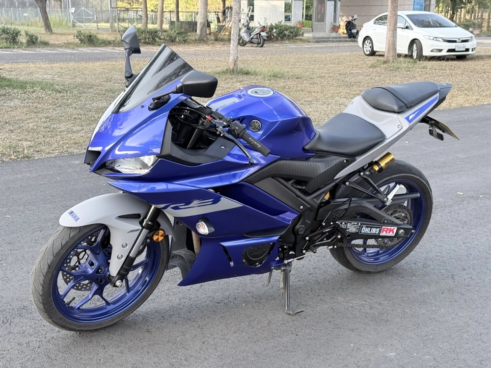 20"YAMAHA YZF-R3