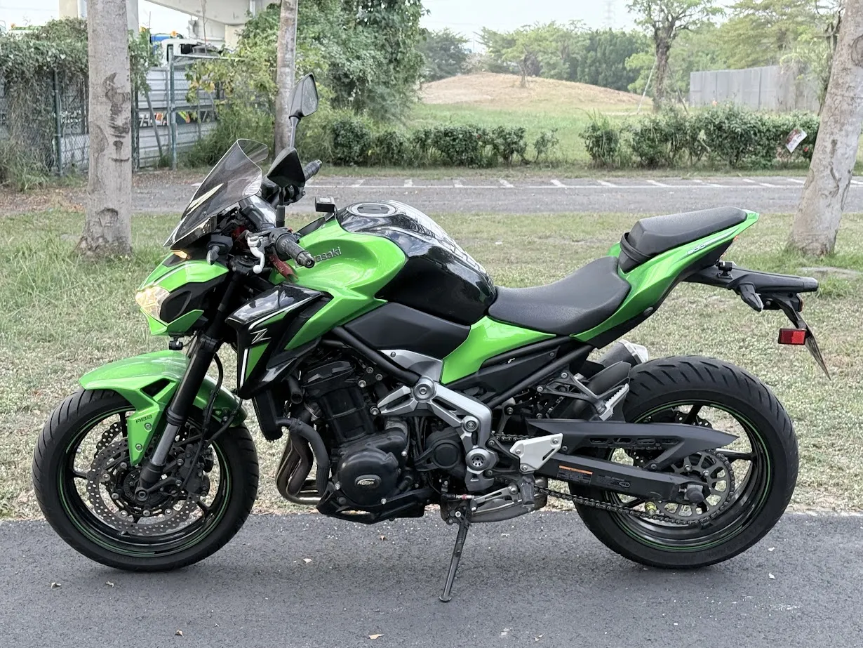 17＂KAWASAKI Z900