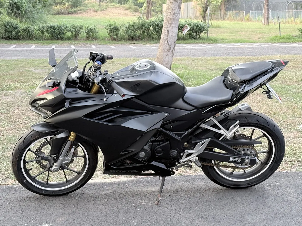 21＂ HONDA CBR150R