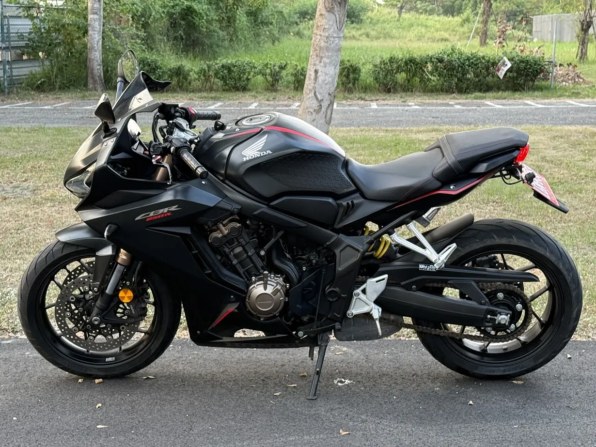 19＂ HONDA CBR650R