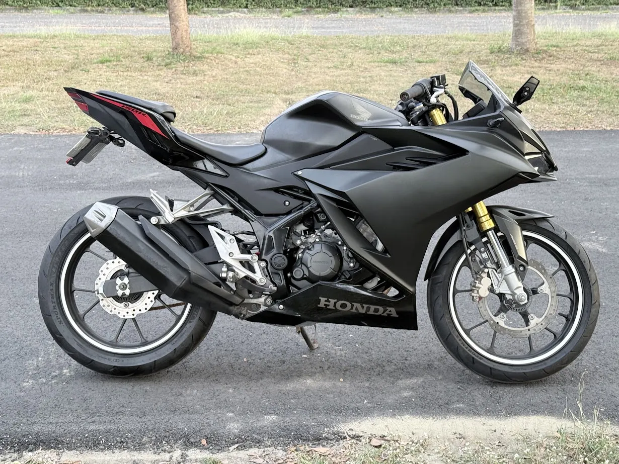 21＂ HONDA CBR150R