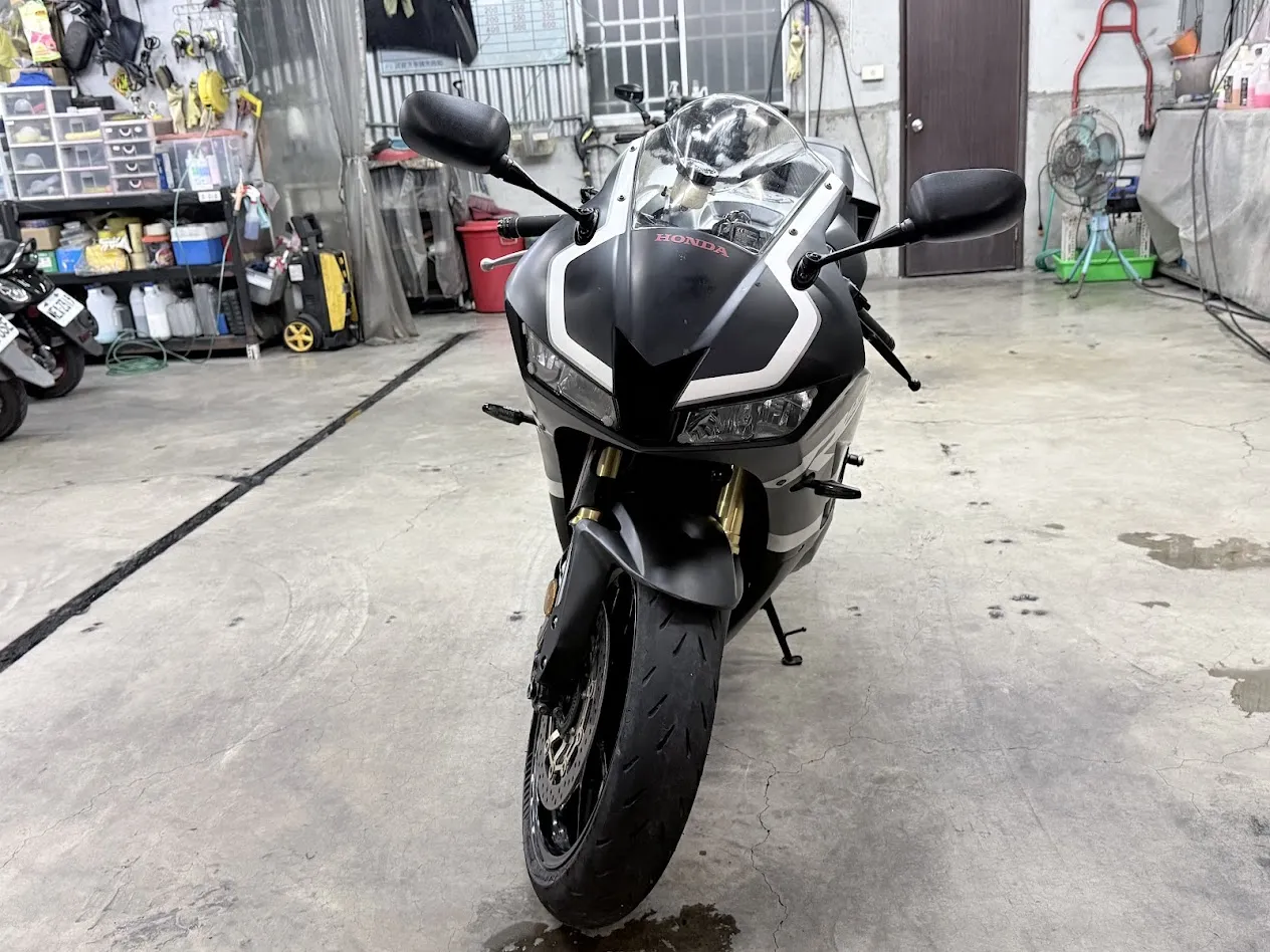 15＂ HONDA CBR600RR