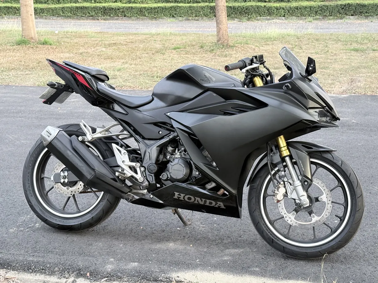 21＂ HONDA CBR150R