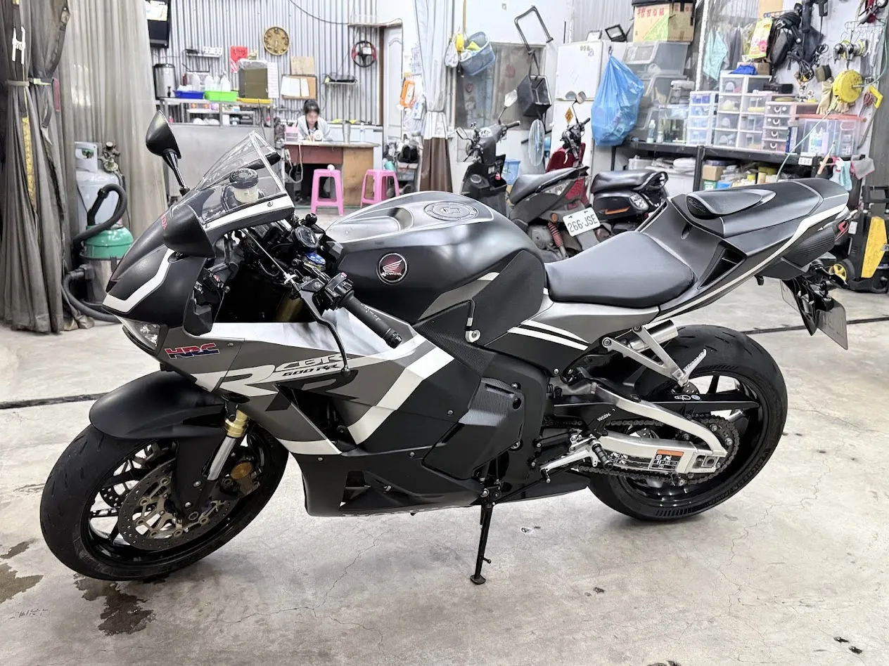 15＂ HONDA CBR600RR