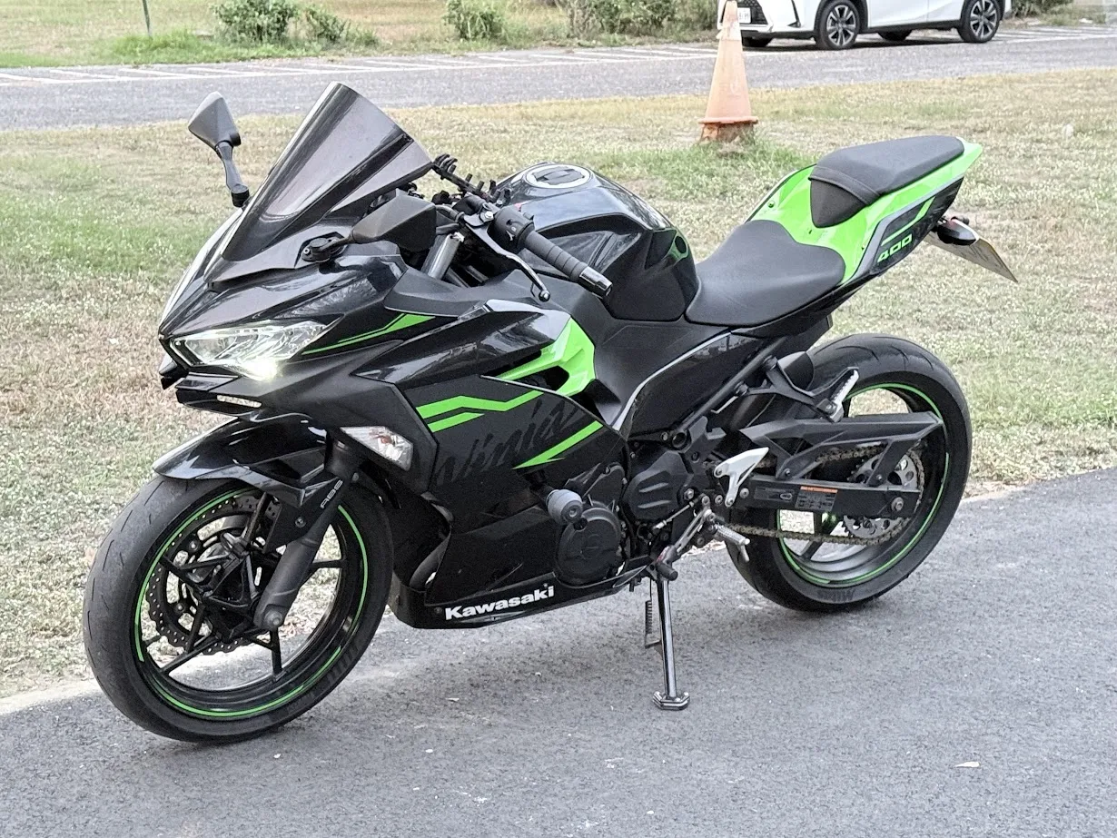 20＂ KAWASAKI NINJA 400