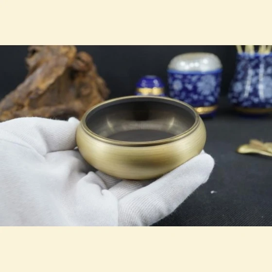 Brass Lotus-Lid Flat-Bottomed Incense Burner
