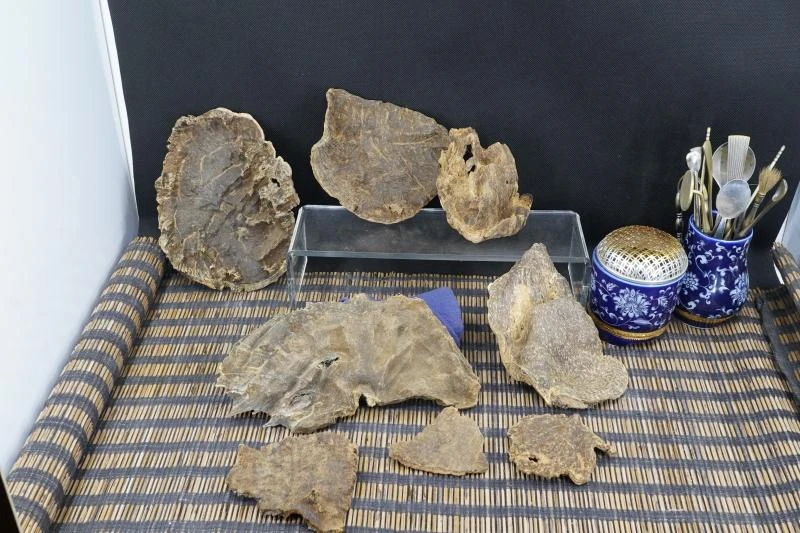 Early Hong Kong agarwood / per gram