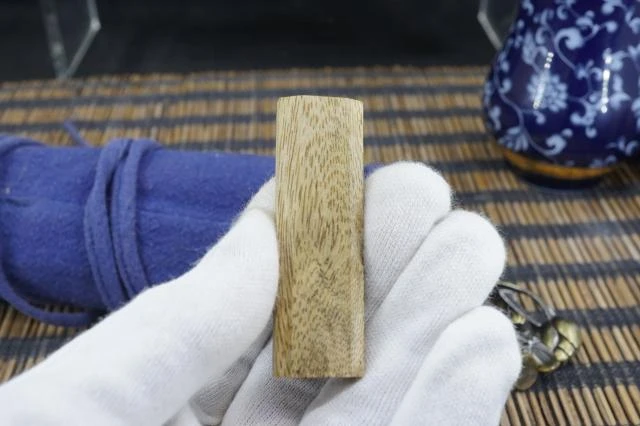 Bodhisattva's Miraculous Agarwood 4.69g (Peaceful Talisman)