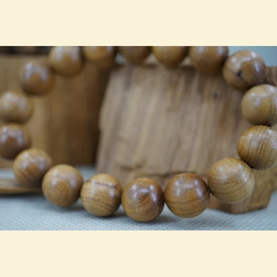 12mm sandalwood bracelet from Johor Bahru, Western Australia