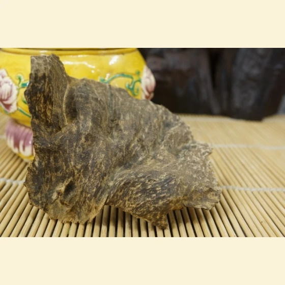 Hong Kong agarwood water, 20.7g