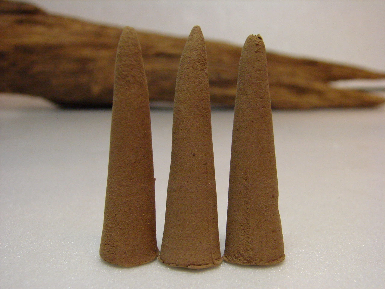 Zheng Yilian Agarwood Pagoda (37.5g)