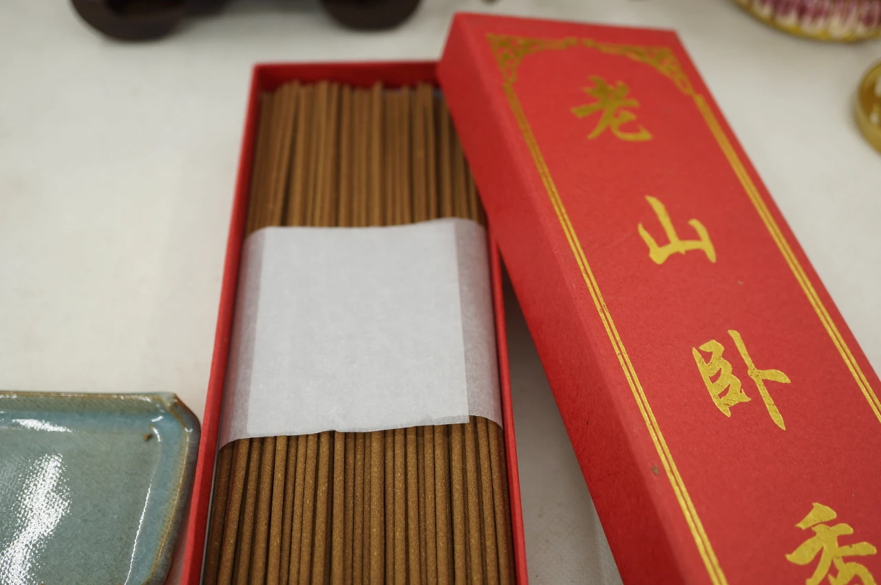 Indonesian Old Mountain Sandalwood