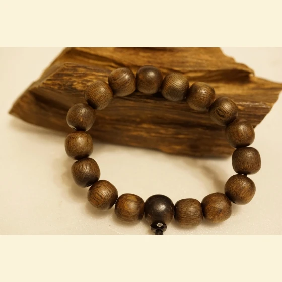 12mm fast-sinking barrel beads from Nha Trang, Vietnam