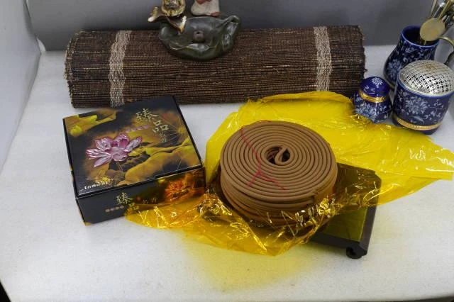 24-hour Indonesian Papuan agarwood coil incense
