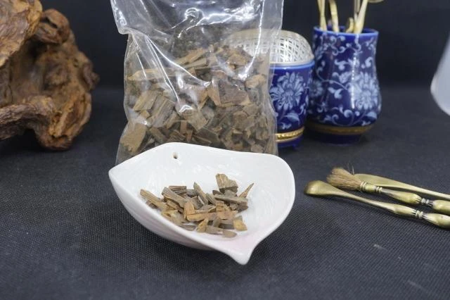 Wild Hoi An Mineralized Agarwood Beads from Vietnam (per gram)