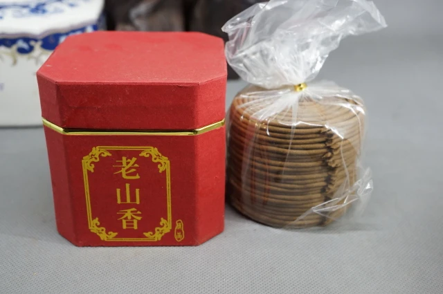 Sandalwood Incense Ring