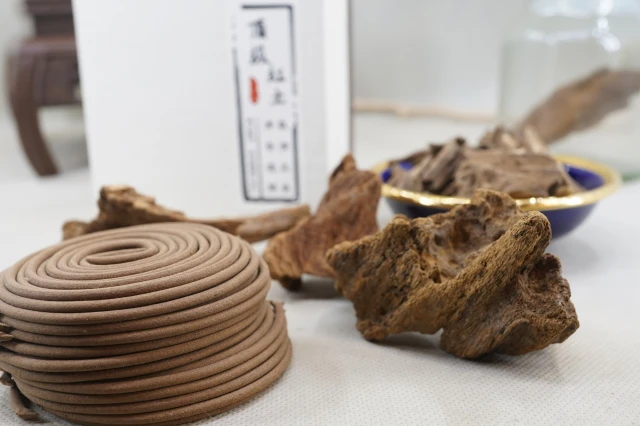 20 pieces of premium red clay incense coils