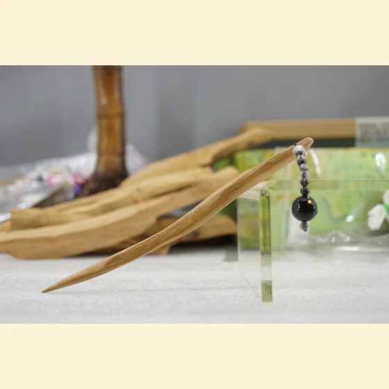 Indian Cheong Kwan Jang Lao Shan hair bun, 16.3cm