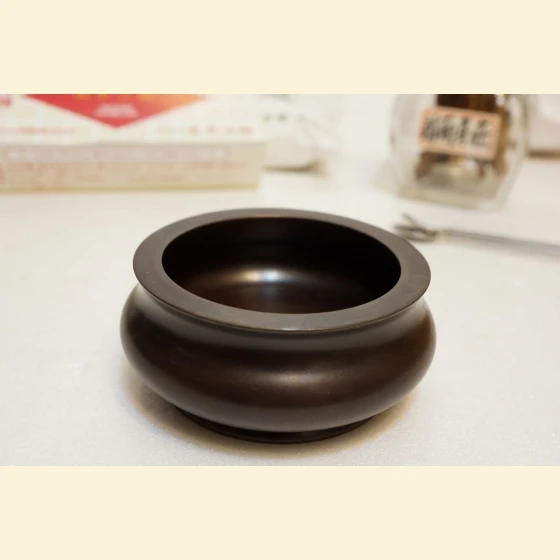 Xuande. Bowl. Incense Burner for Heavenly Purification