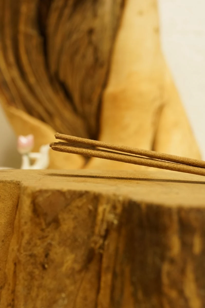 New Shanshan Sandalwood Smoke-Clearing Incense (H20363)
