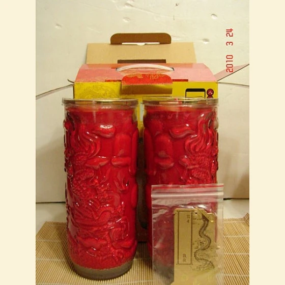 Eight-Nation Auspicious Double Dragon Lantern