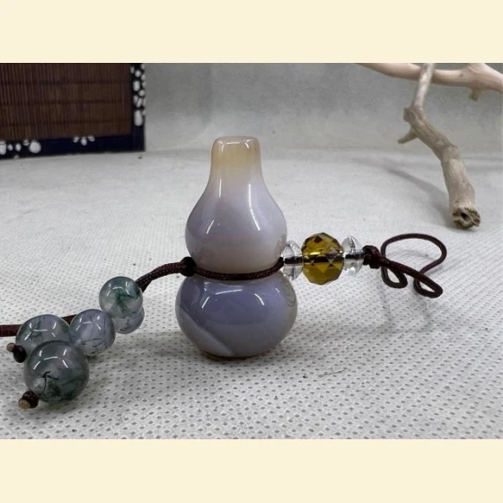 Natural Agate - Gourd (symbolizing good fortune and prosperity)