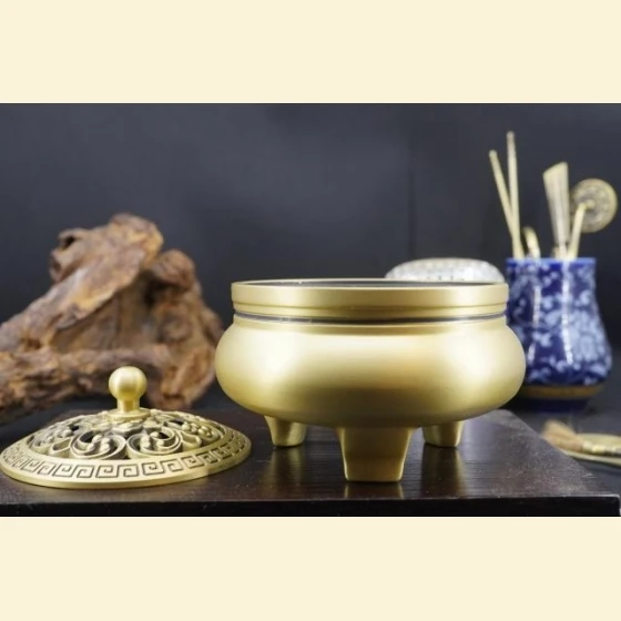 Bronze Lotus-Lid Tripod Incense Burner