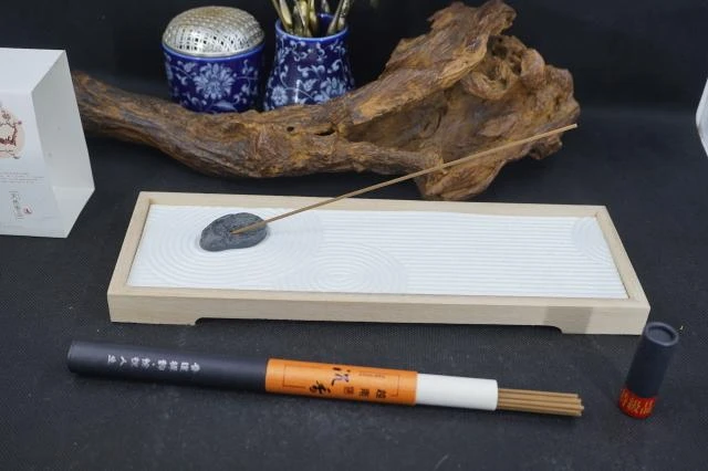 Top-grade wild Vietnamese Hoi An agarwood (per gram)