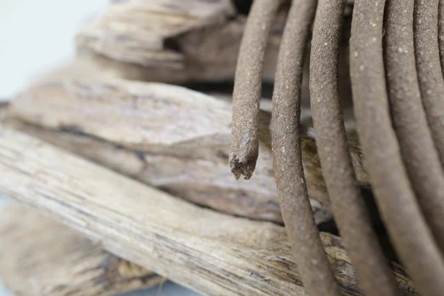 Yilian Agarwood 24H Low-Smoke Incense Coil (H40S)