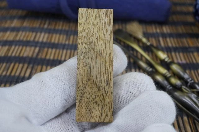 Bodhisattva's Miraculous Agarwood 4.69g (Peaceful Talisman)