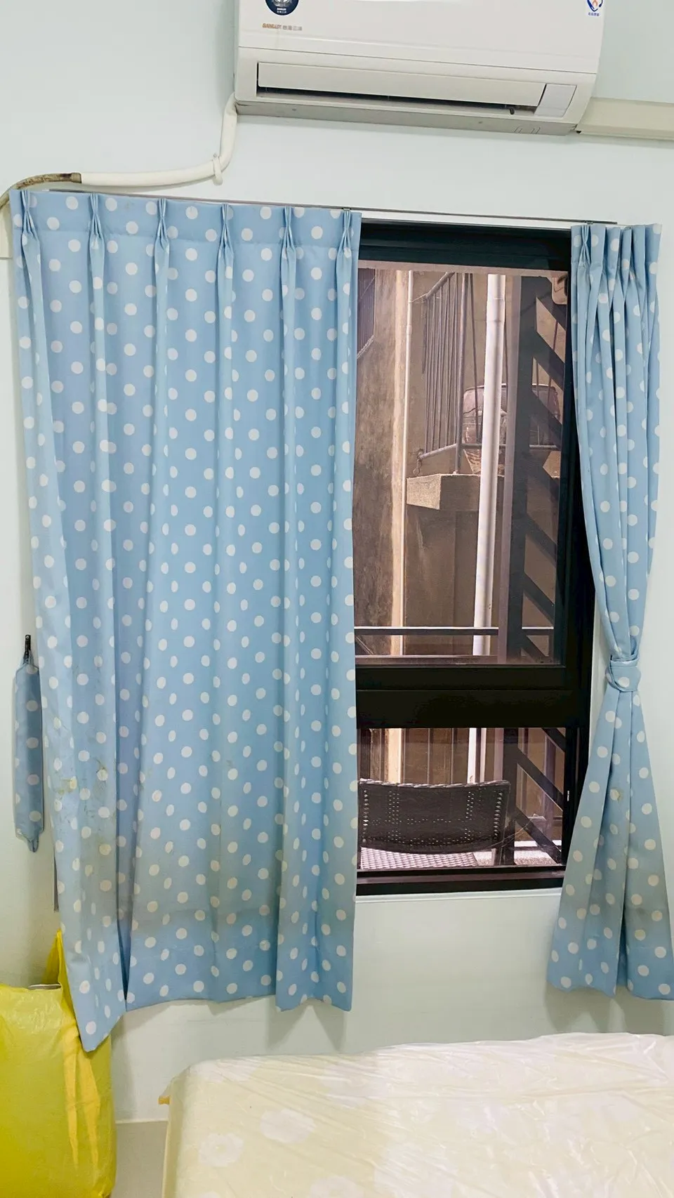 窗簾除塵清潔-北屯窗簾清潔/南屯窗簾清潔