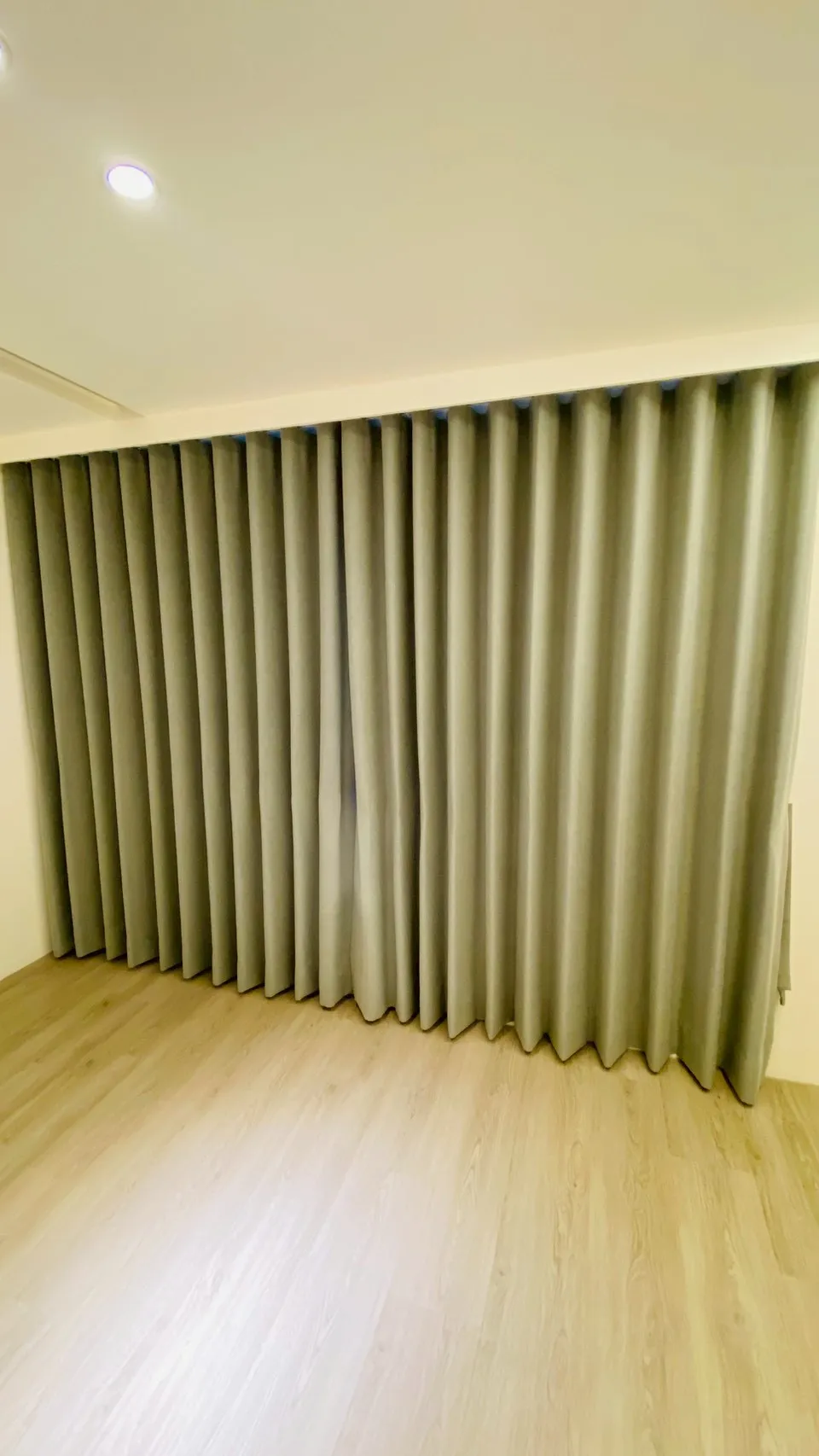 窗簾除塵清潔-北屯洗窗簾/南屯洗窗簾