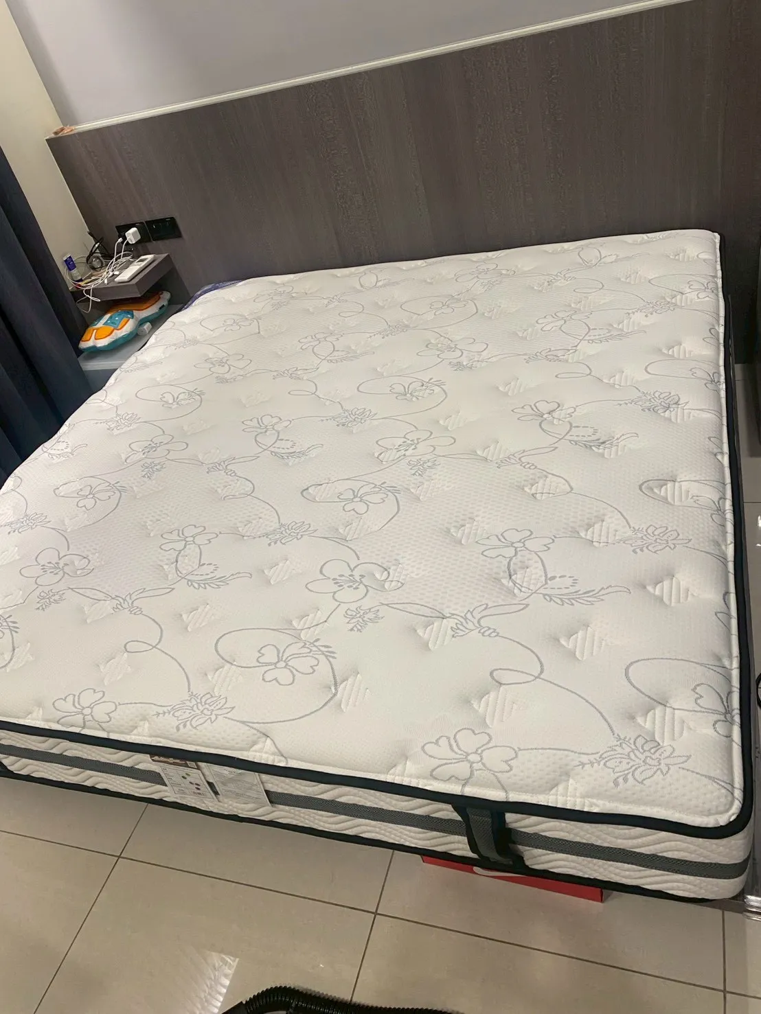 清洗床墊-台中洗床墊/西屯洗床墊