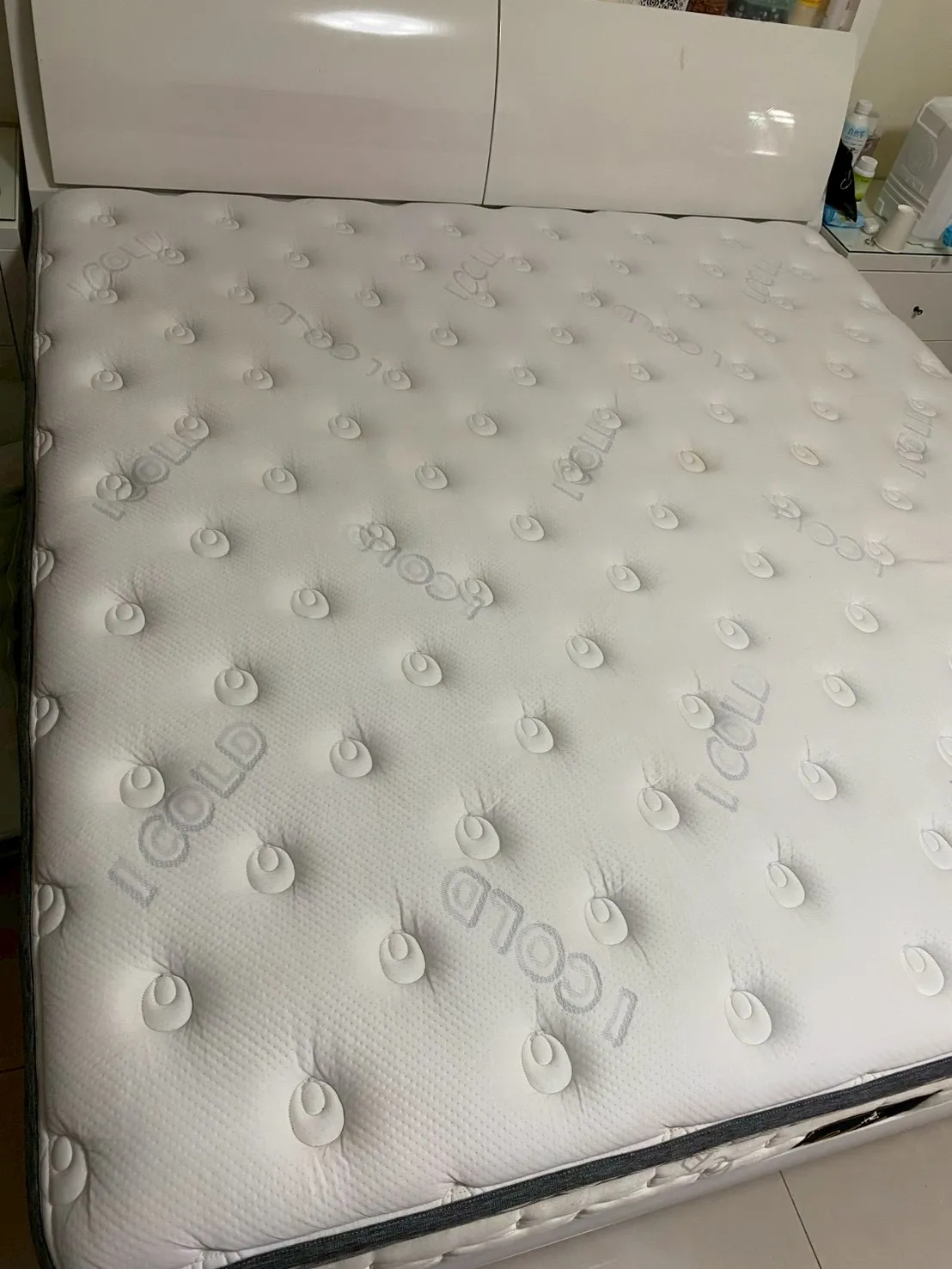 清洗床墊-台中洗床墊/西屯洗床墊