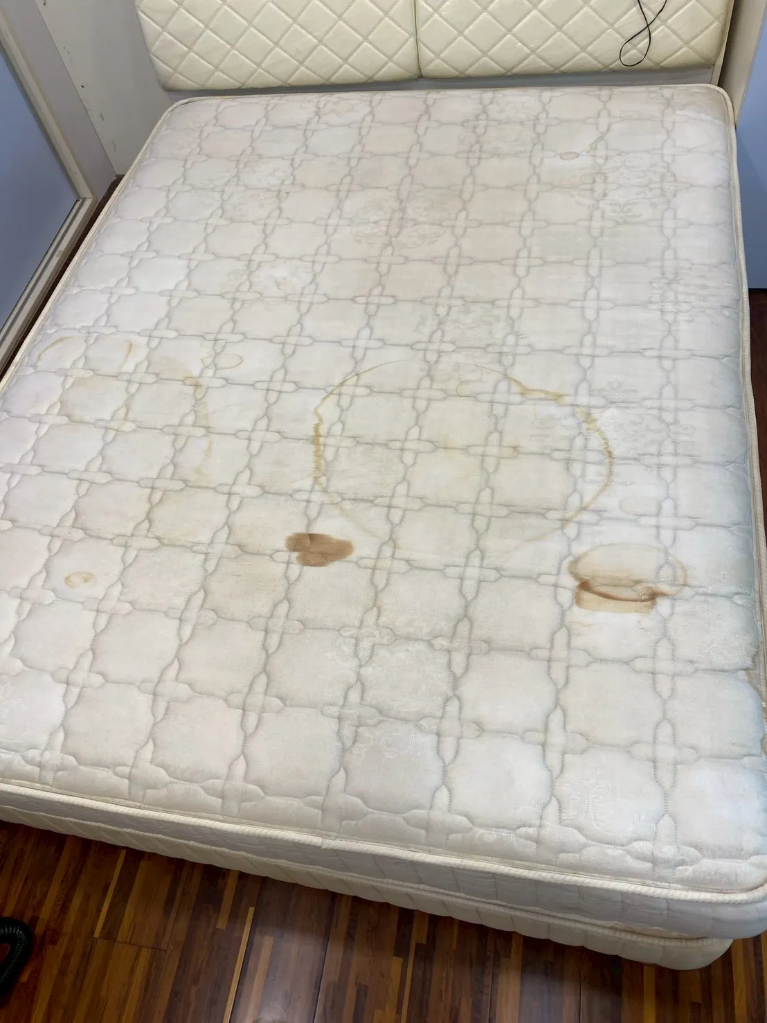 清洗床墊-新竹床墊清潔/苗栗床墊清潔