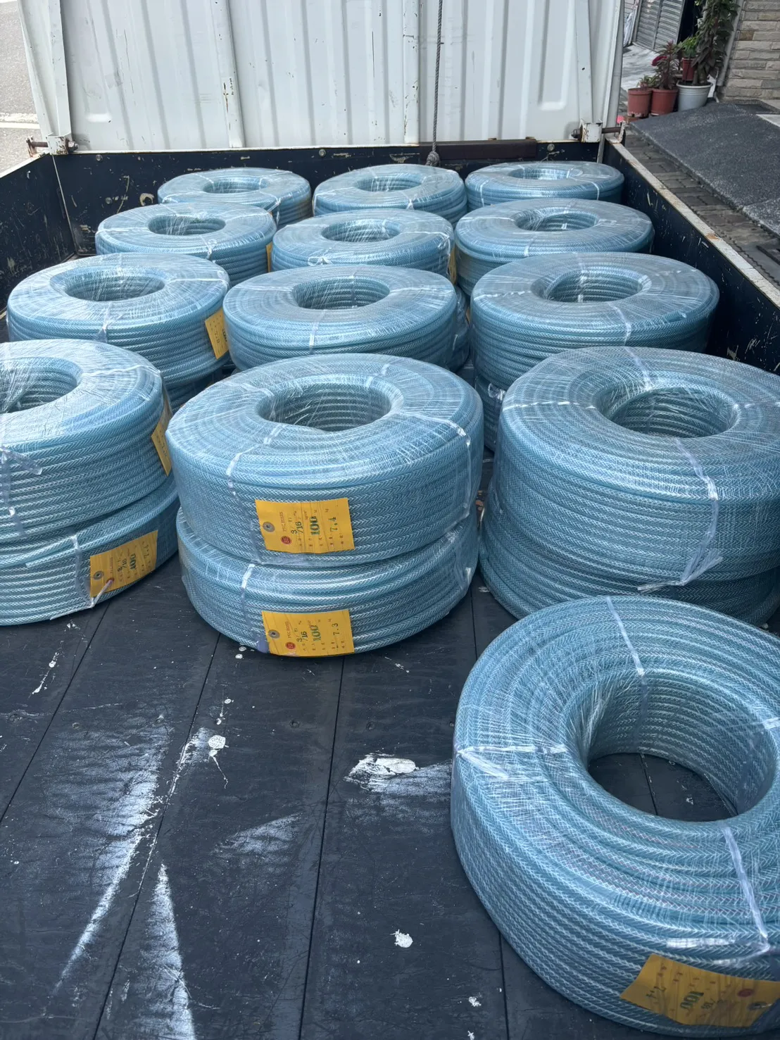 訂製夾紗管3/16。規格品從1/4起，客需3/16-25顆特規訂製