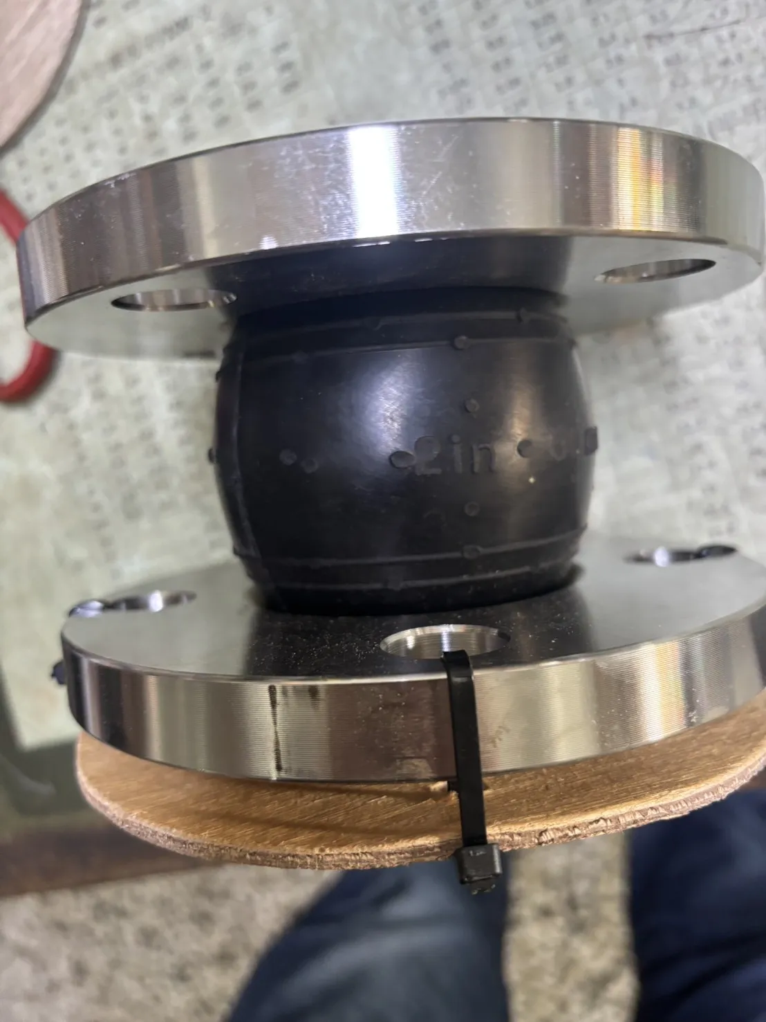 單球防震軟管（鐵氟龍內襯）