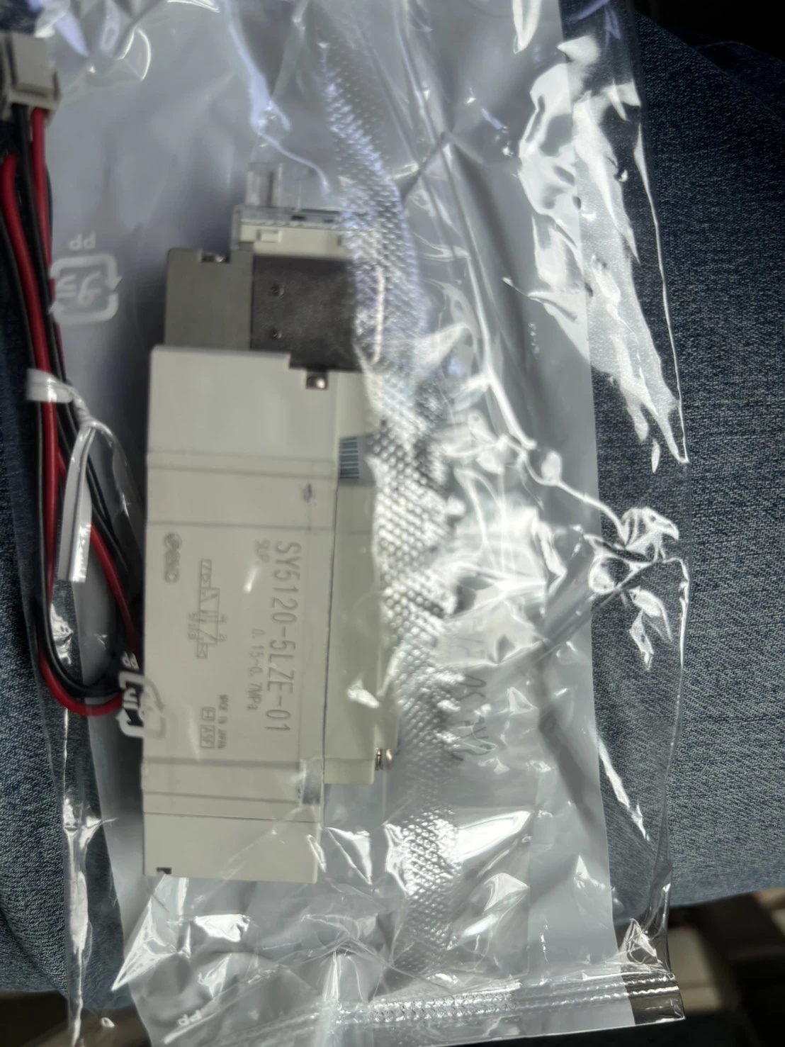 SMC-電磁閥-SY5120-5LZE-01