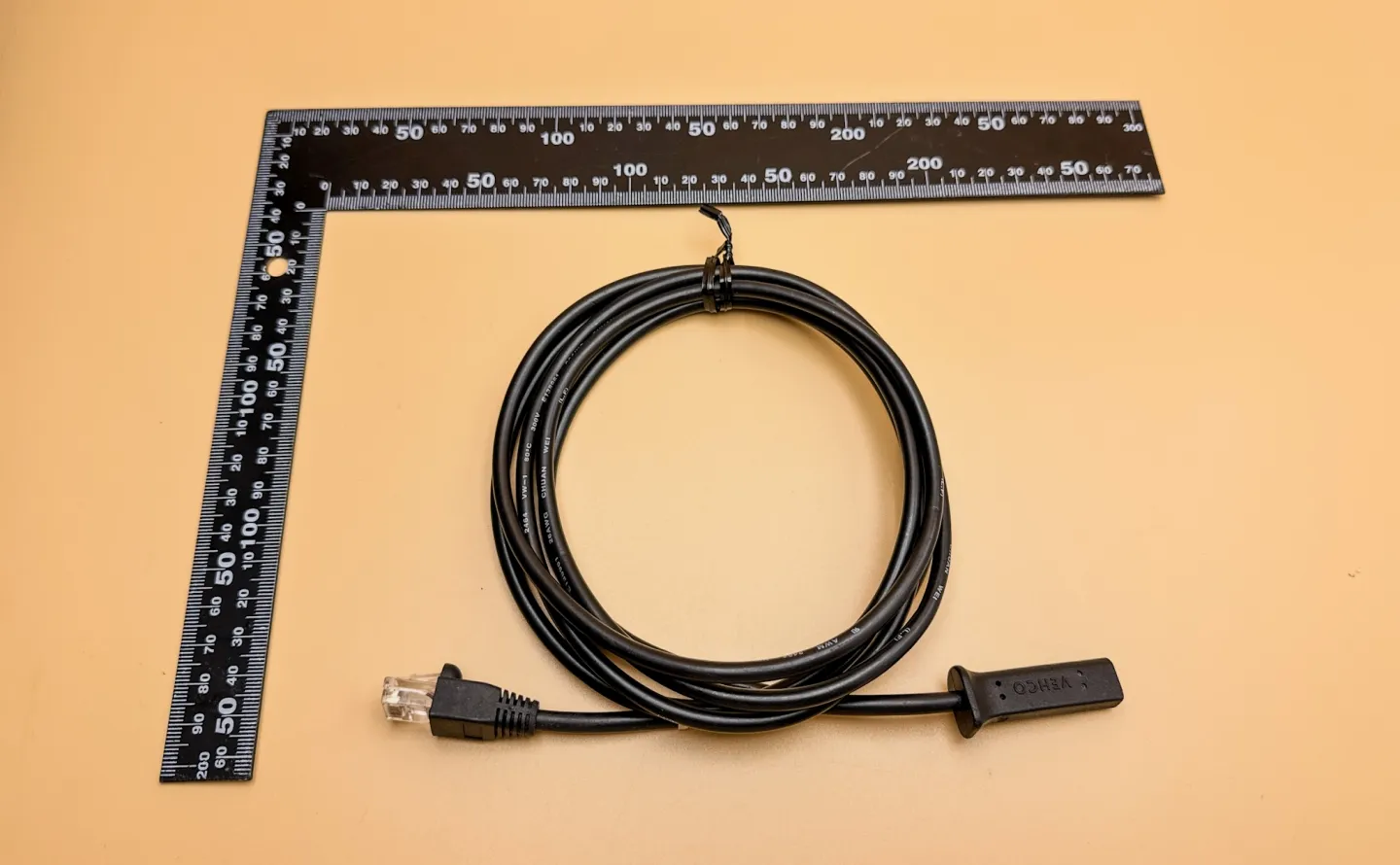 Finished custom anti-interference telematics cable assembly for advanced fleet management manufactured by Starway Technology