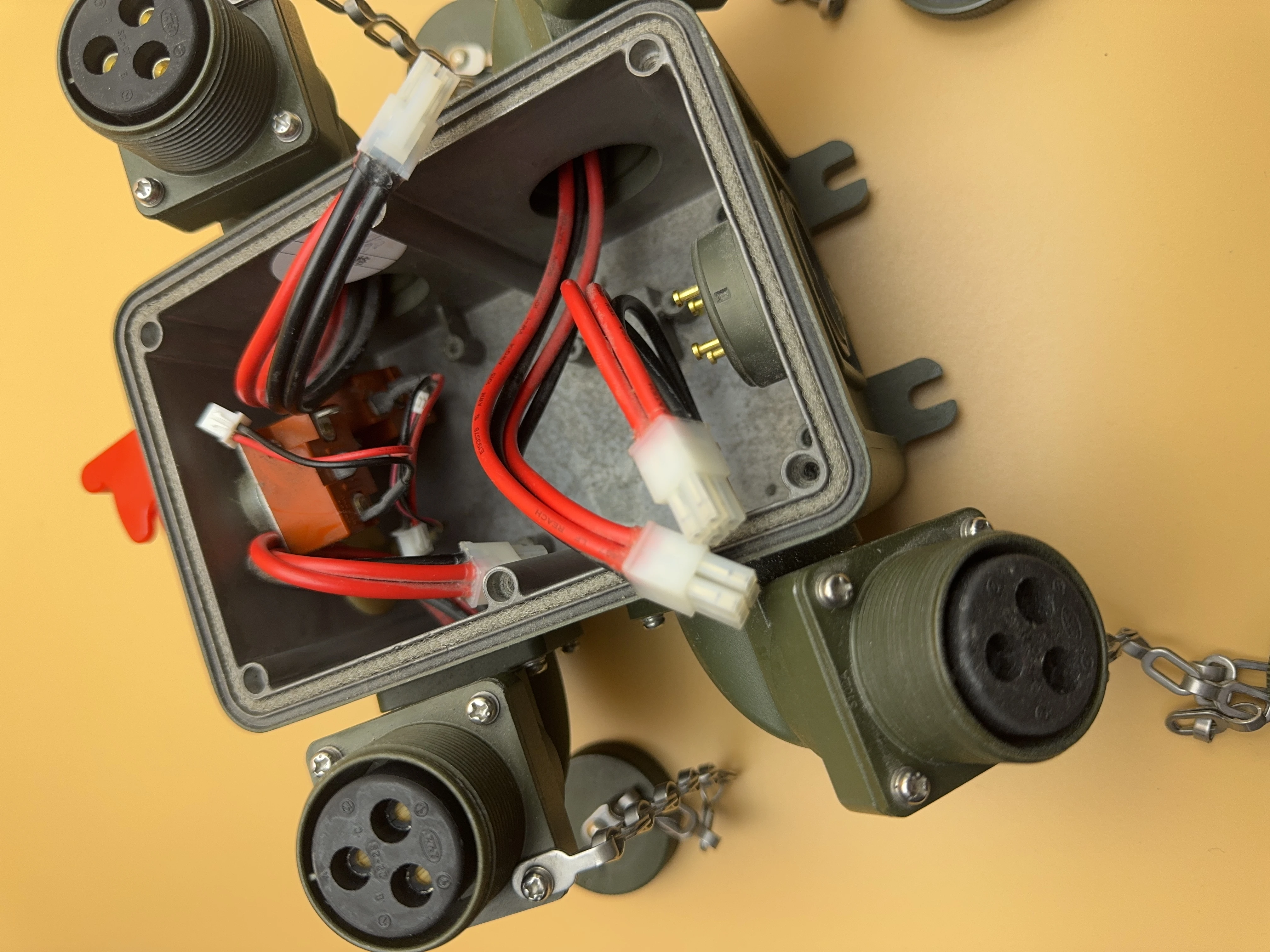 Connector photo 2 for ruggedized tactical power distributor assembly
