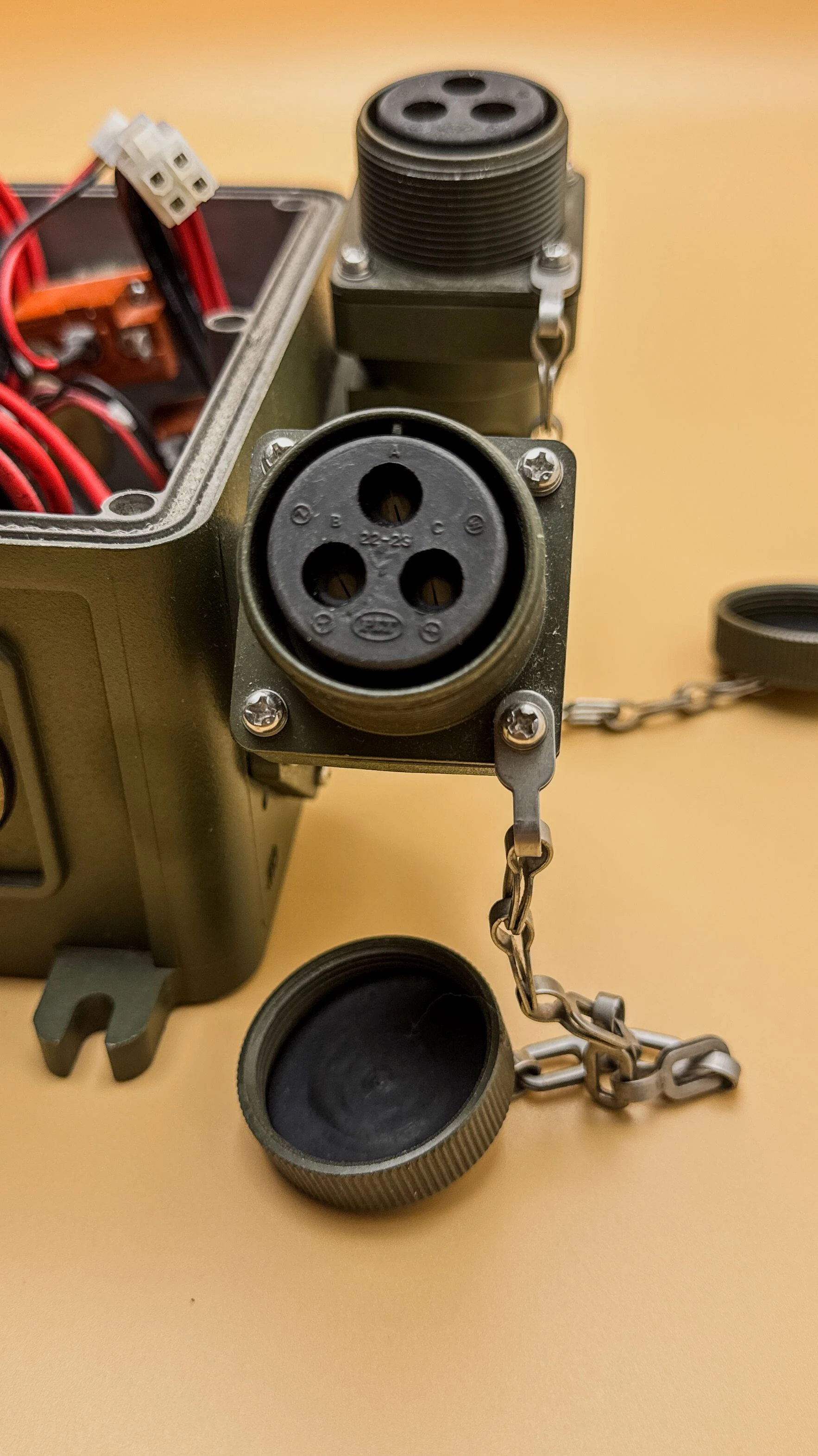 Connector photo 6 for ruggedized tactical power distributor