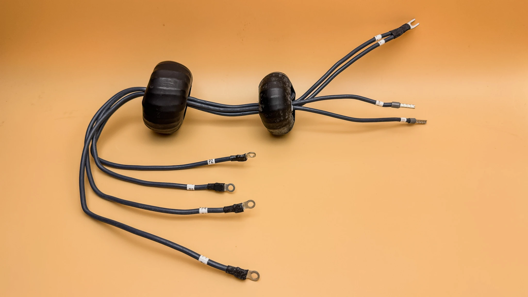 Finished high-voltage EMI-suppression custom cable assembly manufactured by Starway Technology