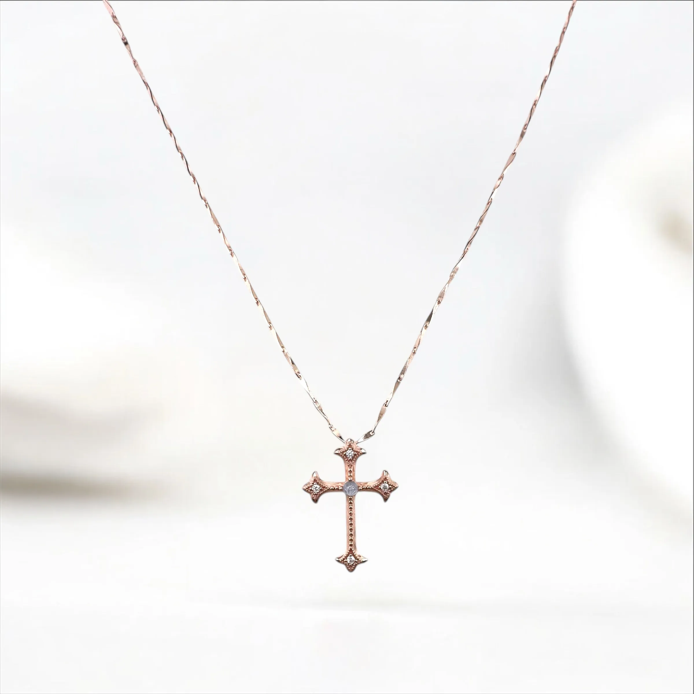 NS018 聖十字守護