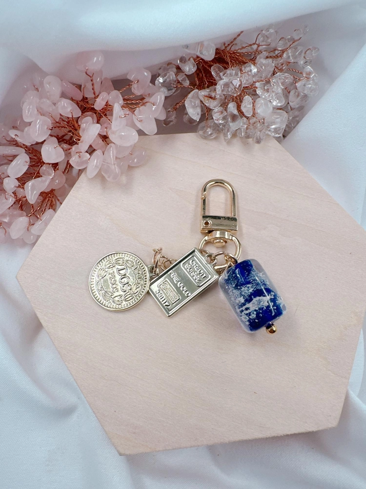 KA0002 女王頭琉璃鑰匙扣