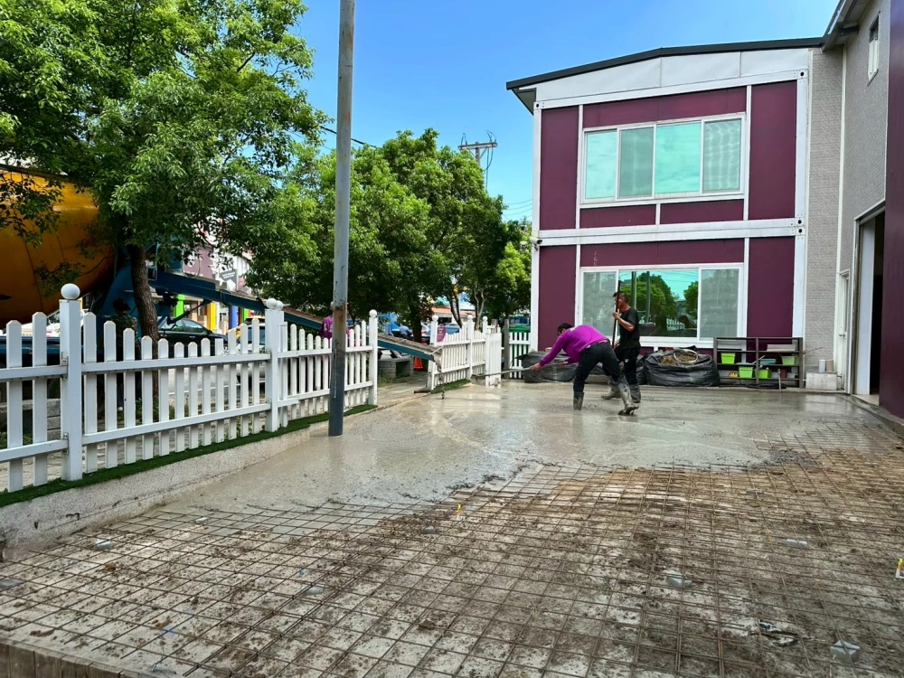 杜威幼稚園混凝土平台澆灌工程