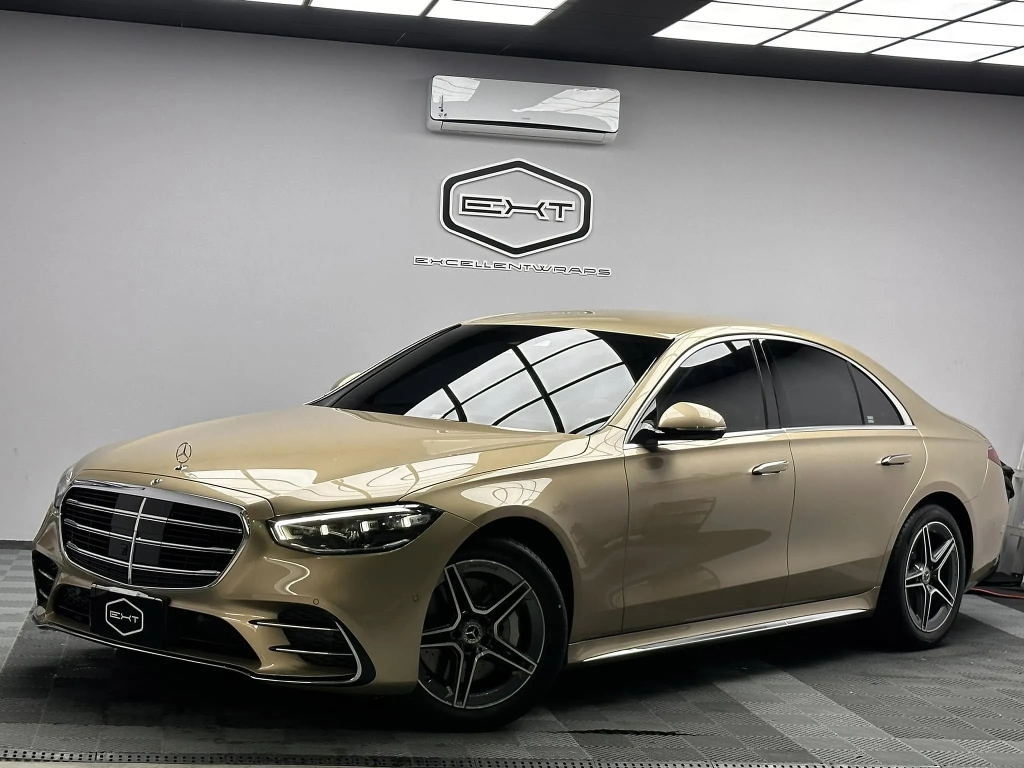BENZ #S350全車亮面犀牛皮