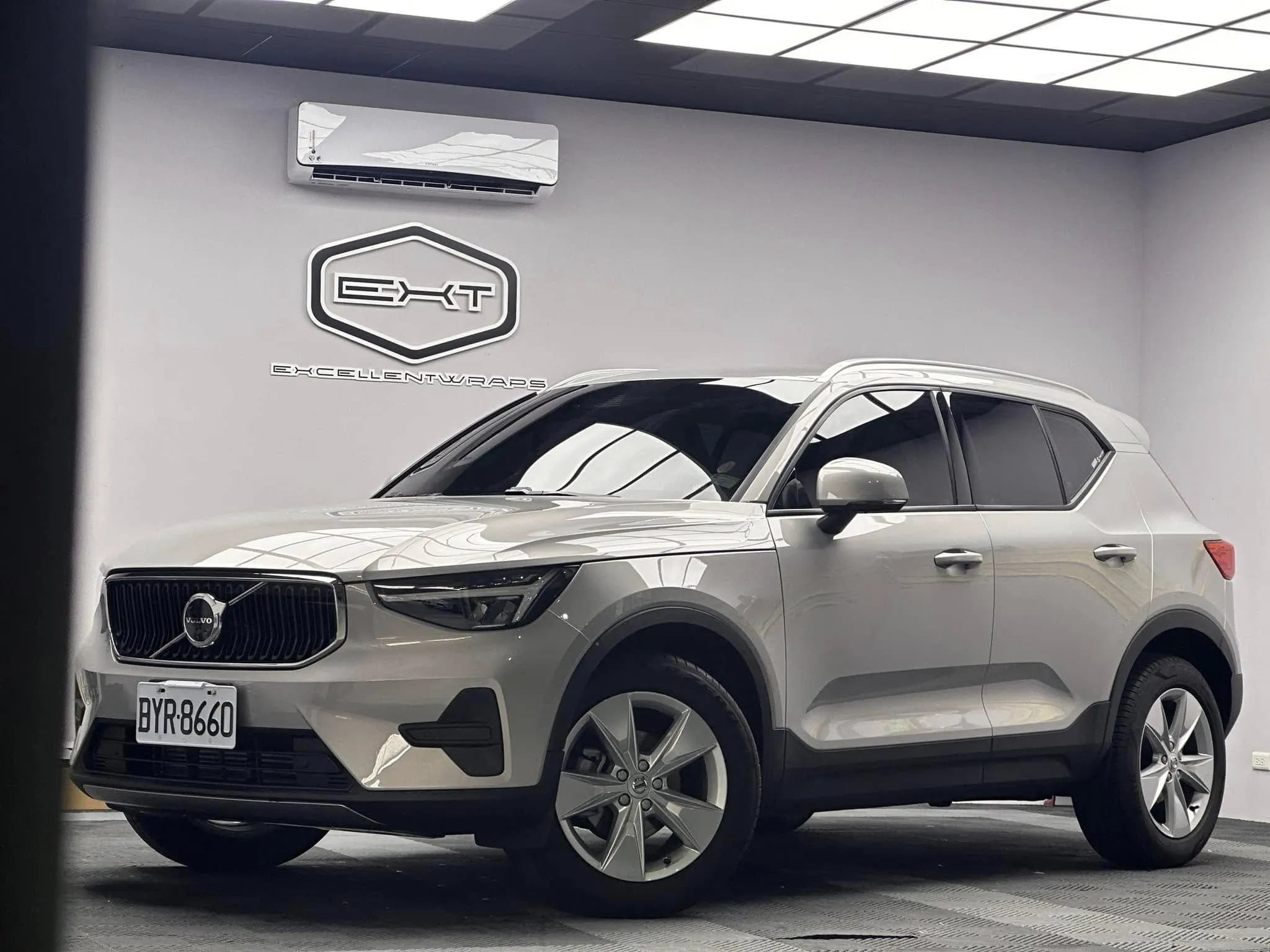 VOLVO #XC40-KSG亮面TPU｜台中犀牛皮包膜