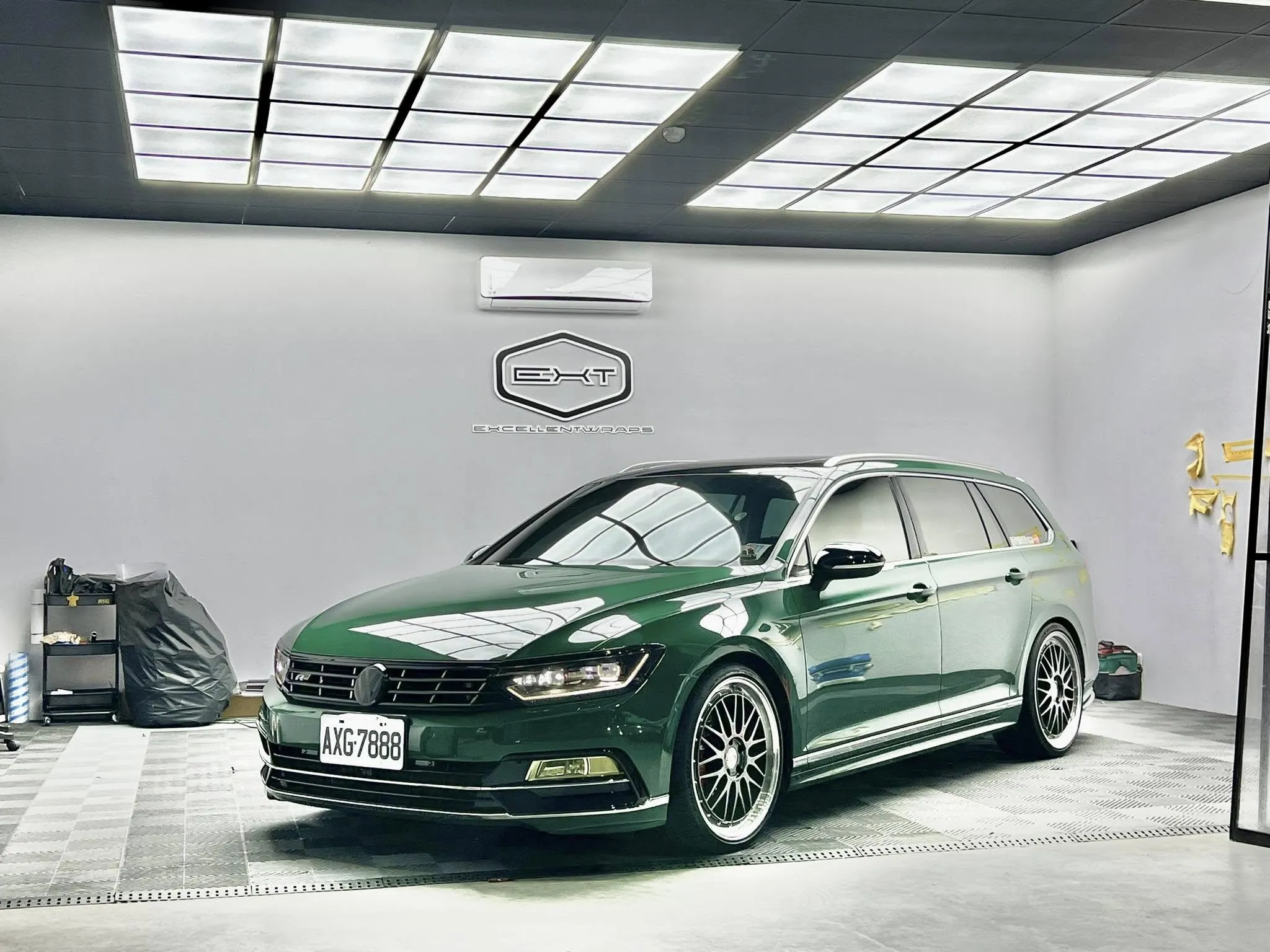  #VW #Passat-台中全車改色｜台中車體包膜
